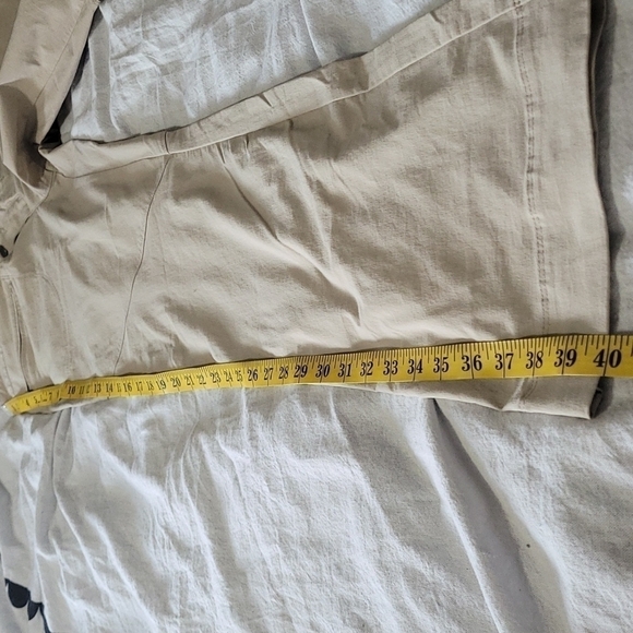 Columbia Women's Omini-Sheild Khaki Pants Size 10 - Picture 11 of 12